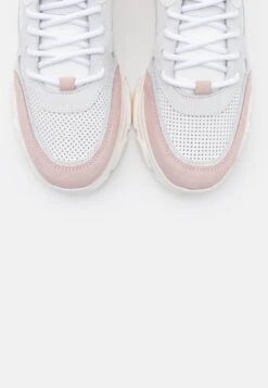 Steve Madden Pitty - Sneakers Laag - White/Pink -Winkel Voor Damesmode f44540e717f940f894045938926a9736