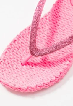 ILSE JACOBSEN Cheerful - Teenslippers - Pink 11 ILSE JACOBSEN Cheerful - Teenslippers - Pink -Winkel Voor Damesmode f707c7e0a6c649a9b7872f98844cdfc5