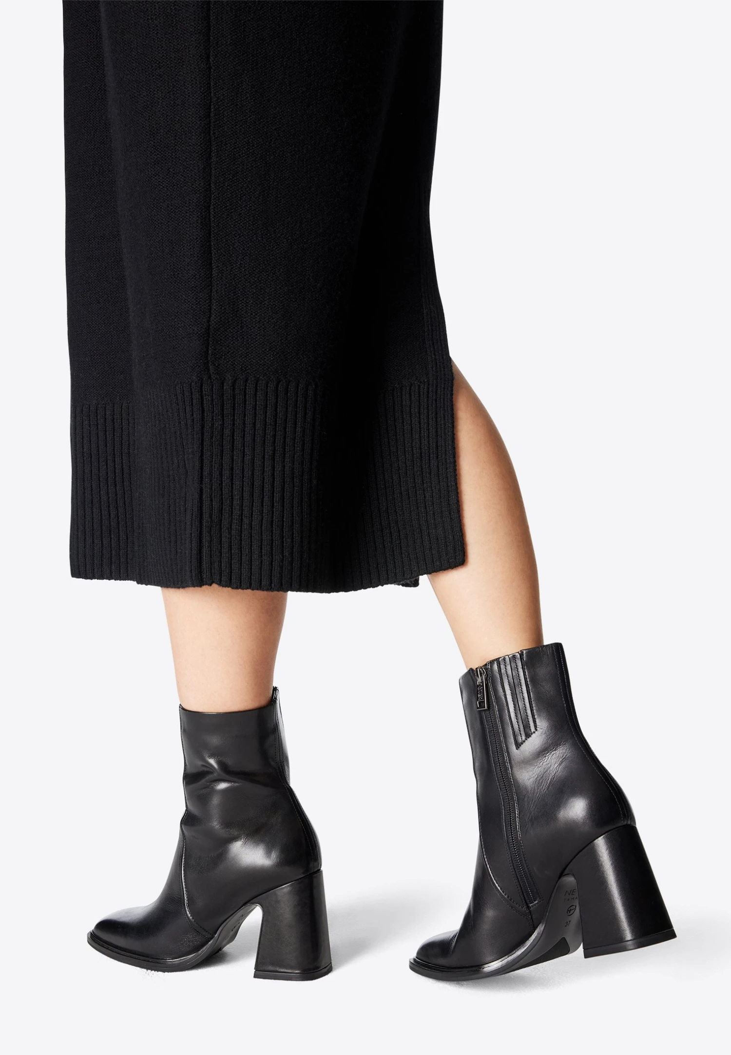 Korte Laarzen - Black 3 Korte Laarzen - Black